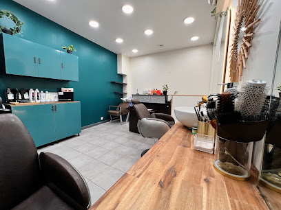 Amori Coiffure-Esthetique Coiffeur à Paris 10