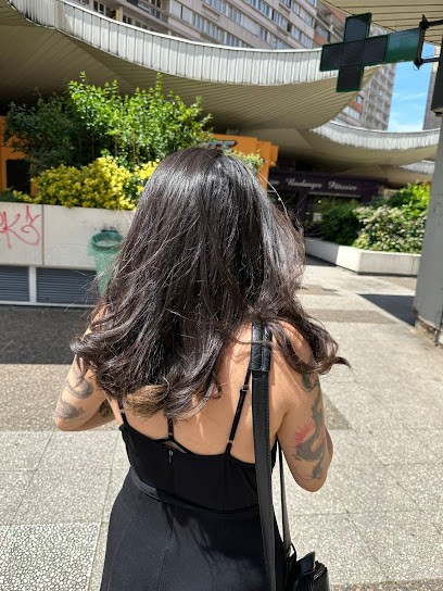 Kelyne, Salon de Coiffure à Paris 13