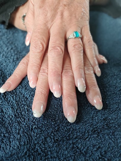 Aurore Lefebvre Coiffure à Domicile, Coiffeur à Domicile à Irles