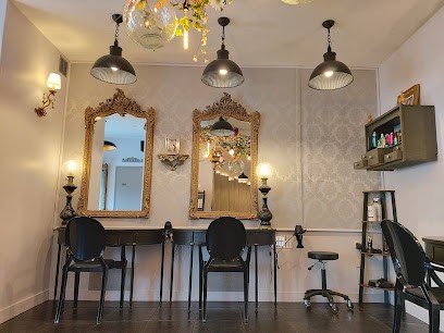 Studio Saint ' il Hair, Salon de Coiffure à Melle