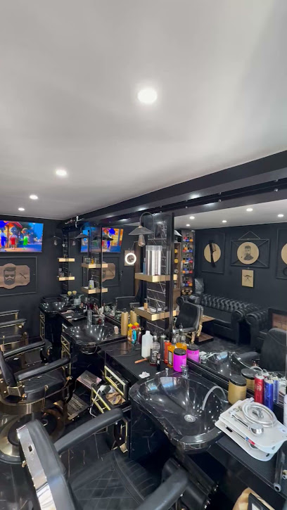İbra Coi̇ffeur Coiffeur à Marseille 14