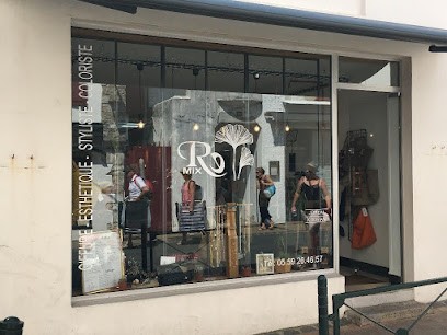 Remix Jack Et Monique, Salon de Coiffure à Saint-Jean-de-Luz