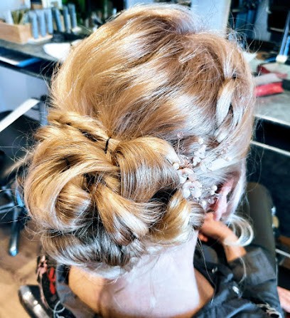 M.B Coiffure, Salon de Coiffure à Notre-Dame-de-Bellecombe