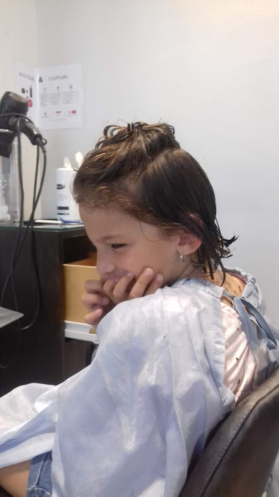 Eric Stipa, Salon de Coiffure à Falaise