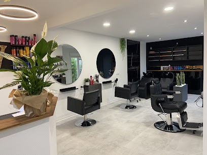 L.W Coiffeur Barbier, Salon de Coiffure à Biesheim