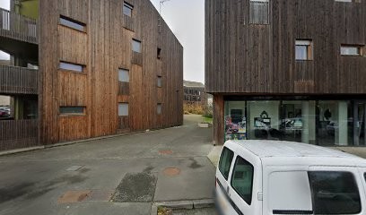 LR COIFFURE, Salon de Coiffure à Écouflant