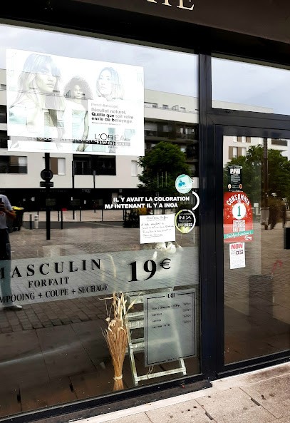 Axel'ence Coiffure Mixte, Salon de Coiffure à Fresnes