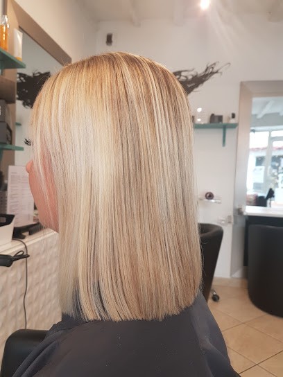 Myla Coiffure, Salon de Coiffure à Ustaritz