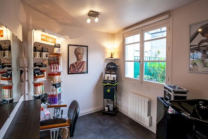 Créa'tif, Salon de Coiffure à Compiègne