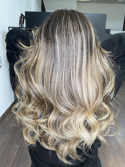 Chez Marie Coiffeur à Montayral