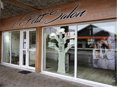 Le Petit Salon, Salon de Coiffure à Argelès-Gazost
