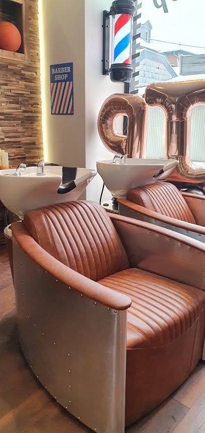 VIP Lounge Hair Salon, Salon de Coiffure à Pontarlier