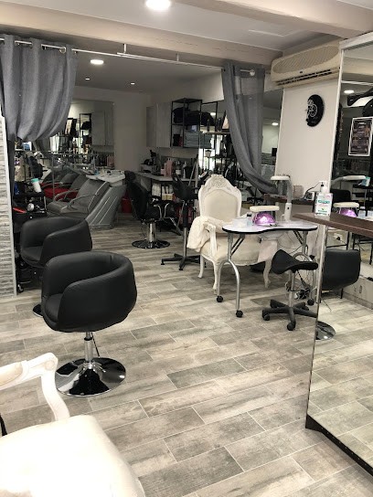 Betty Coop Coiffure/Esthétique, Salon de Coiffure au Luc