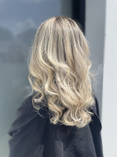 An Coiffure Esthétique Coiffeur à Briollay