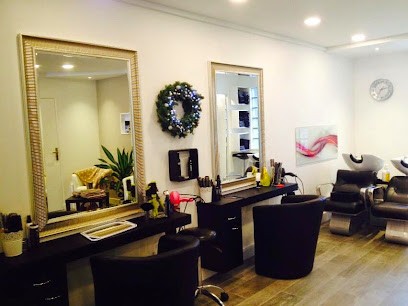 COIFFEUR LDécoiff, Salon de Coiffure à Jouy-en-Josas