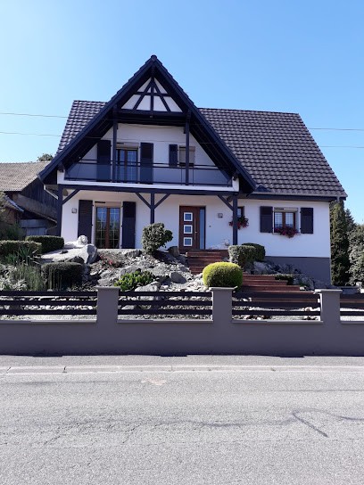 Centlivre Daniel, Salon de Coiffure à Strueth