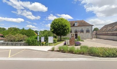 Kelly Coiffure à Domicile Troyes, Coiffeur à Domicile à Voué