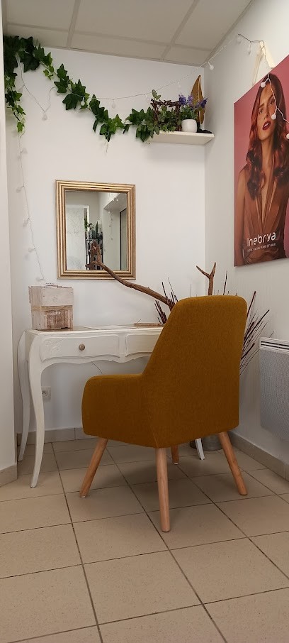 Charlotte Coiffure, Salon de Coiffure à Sireuil