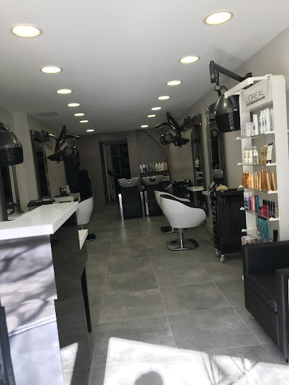 Orlanda Coiffure, Salon de Coiffure au Beausset
