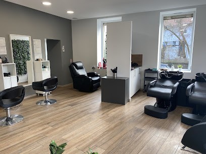 Terre Et Nature Mon Salon E Expert En Coloration Végétale Par Valérie Barba, Salon de Coiffure à Saint-Julien-lès-Metz