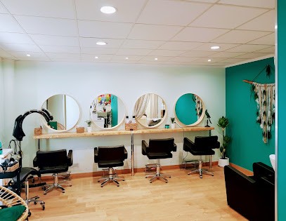 LUCIE'COIFF, Salon de Coiffure à Montbazin