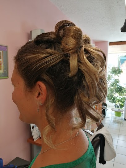 Harmonie Charlene, Salon de Coiffure à Chaumont