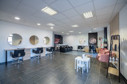 Hair'lie, Salon de Coiffure à Prignac-et-Marcamps
