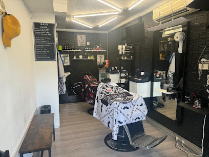 Glory Barber Coiffeur à Cluses