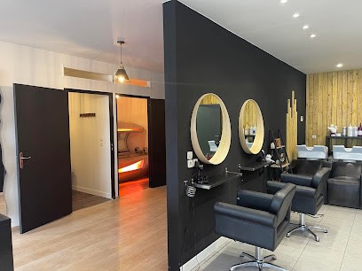 Le Centre, Salon de Coiffure à Longuenesse