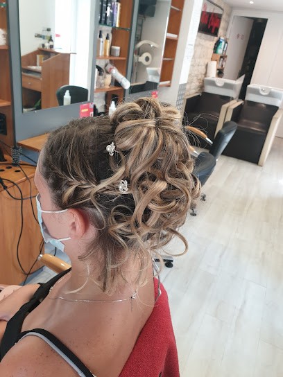 Styl Mod Coiffure, Salon de Coiffure à Montaigu-de-Quercy
