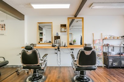 Blondy Coiffure, Salon de Coiffure à Saint-Vincent-de-Tyrosse
