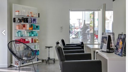 Jen Coiffure, Salon de Coiffure à Toussieu