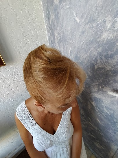 MLG Hair Coiffure Dames, Salon de Coiffure à Gruissan