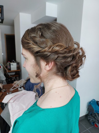 Créa'Tif coiffeuse à domicile, Coiffeur à Domicile à Essert-Romand