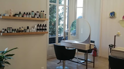 La Couleur By Caroline Coiffeur à Antibes