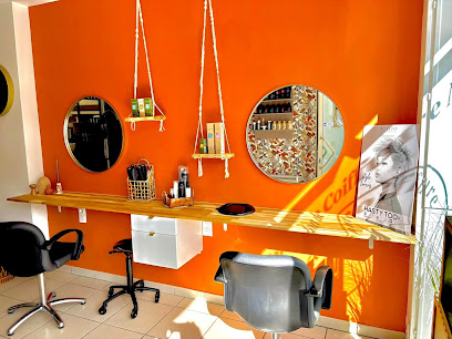 L'instant Coiffure By Camille Coiffeur à Bergues