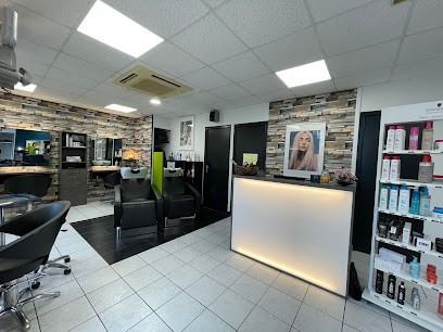 Arole Coiff, Salon de Coiffure à Saint-Barthélemy-d'Anjou