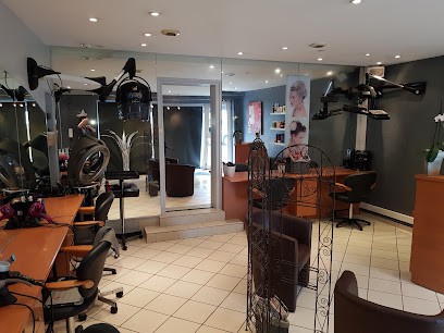 Espace Coiffure Dyna M, Salon de Coiffure à Ruy-Montceau