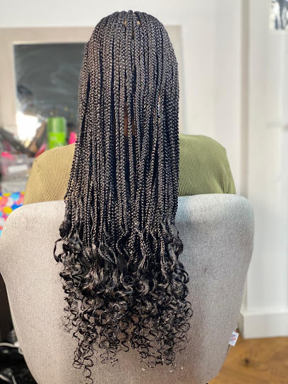 Evassa Afro Coiffeur à Courbevoie