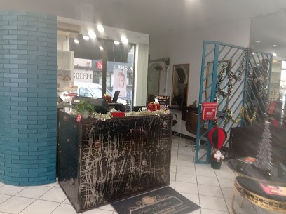 Au Peigne D'or, Salon de Coiffure à Mazamet