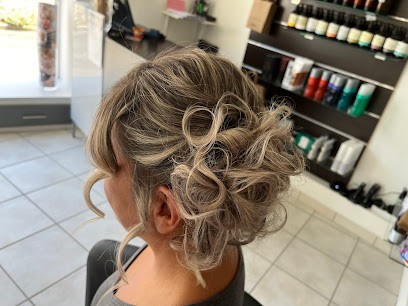 Béa Coiffure, Salon de Coiffure à Saint-Christoly-de-Blaye