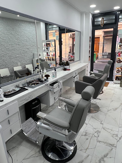 Coiffeur Paris 17 - Yani Coiffure Coiffeur à Paris 17
