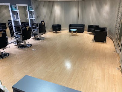 YL Barber, Barbier à Gex