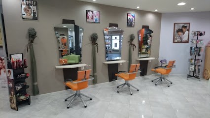 Karine Coiffure Mixte, Salon de Coiffure à Sainte-Foy-la-Grande