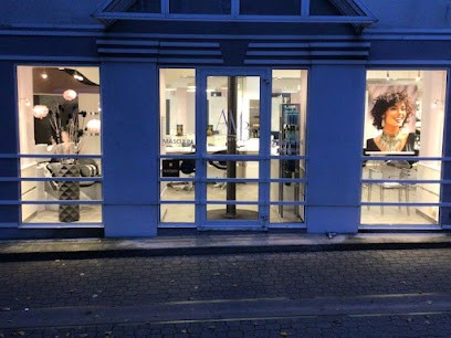 AMB COIFFURE, Salon de Coiffure à Saint-Affrique