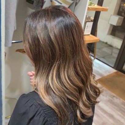 L'Atelier D'Adeline Coiffeur-barbier, Salon de Coiffure à Soullans
