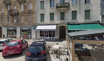 Salon Symetrie, Salon de Coiffure à Saint-Claude