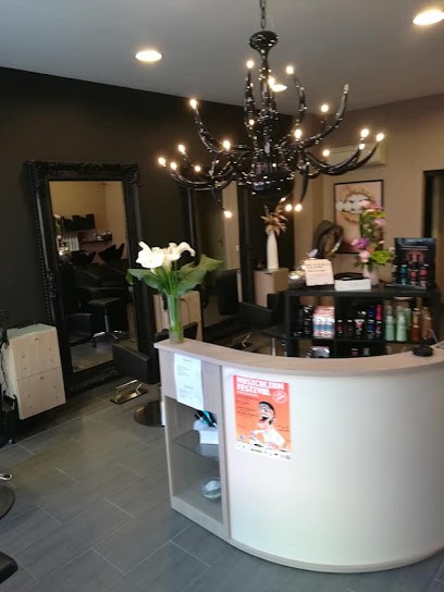Le Salon D'Emilie, Salon de Coiffure à Montceau-les-Mines