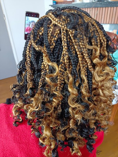 Mana Coiffure, Coiffeur à Domicile à Rochefort