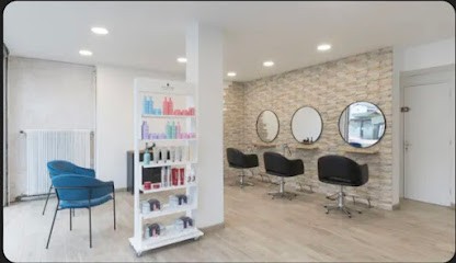 Parenthèse, Salon de Coiffure au Trait